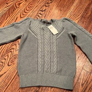 Women’s sweater